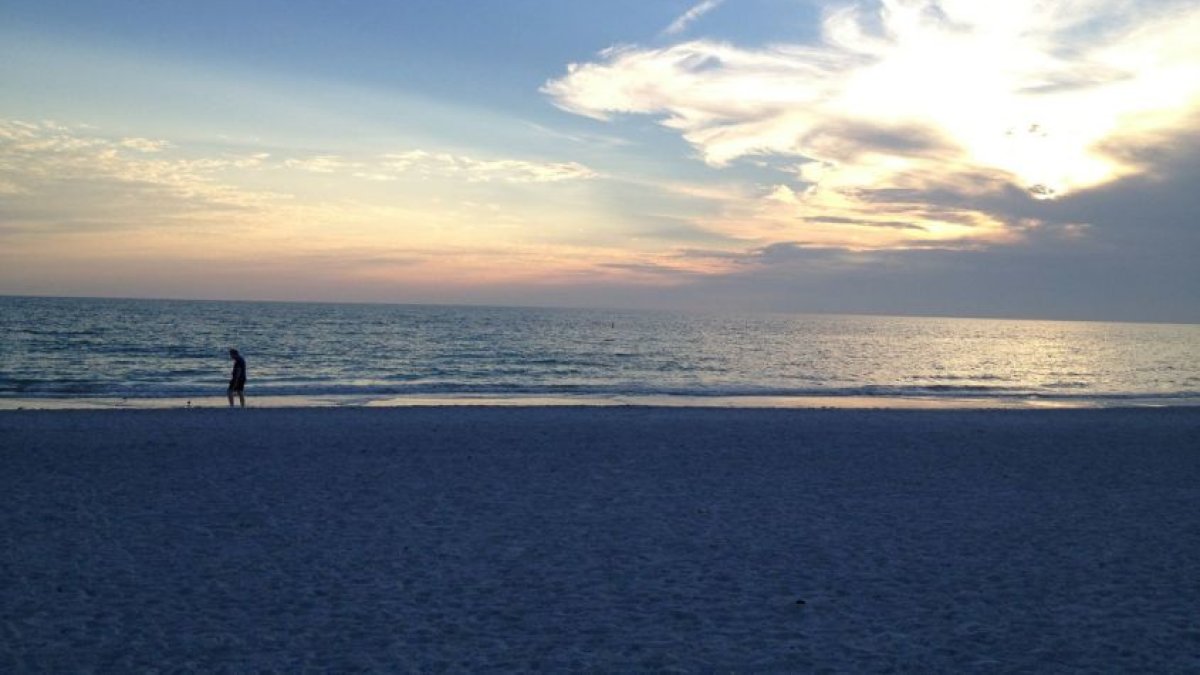 quiet walks along Redington Beach
