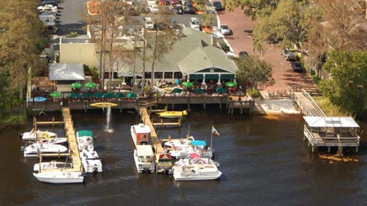 Tarpon Turtle Grill & Marina